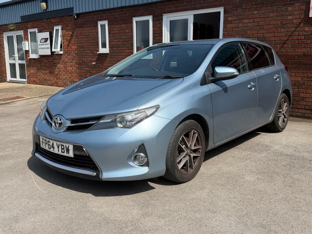 Toyota Auris Icon Plus Blue