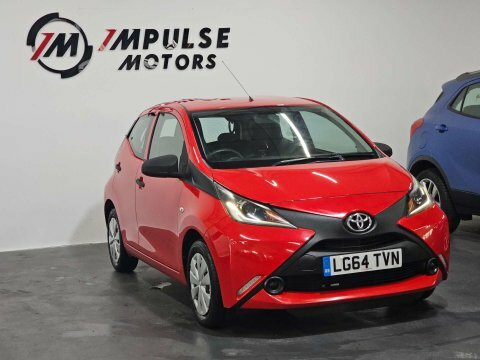 Toyota Aygo X Vvt-i 5dr LG64TVN Red #5