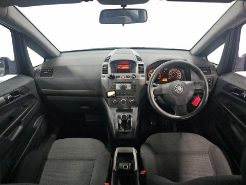 Vauxhall Zafira 1.6 Zafira Life Black #2