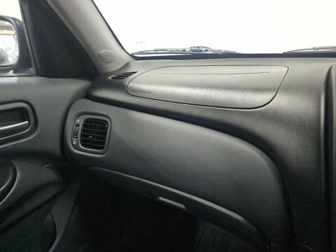Nissan Almera 1.8 Se Hatchback Gold #34
