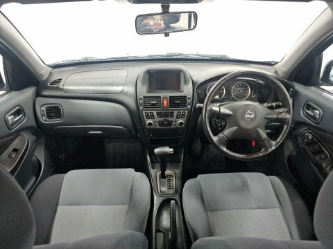 Nissan Almera 1.8 Almera Se Blue #2
