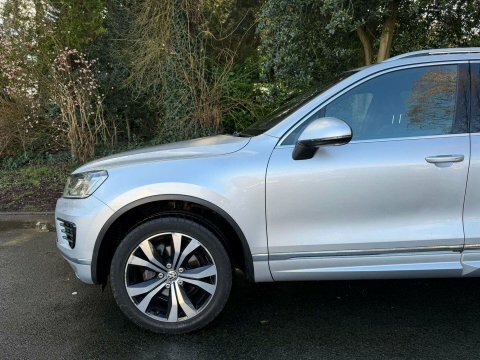 Volkswagen Touareg 3.0 Tdi V6 PJ64RHU Silver #5