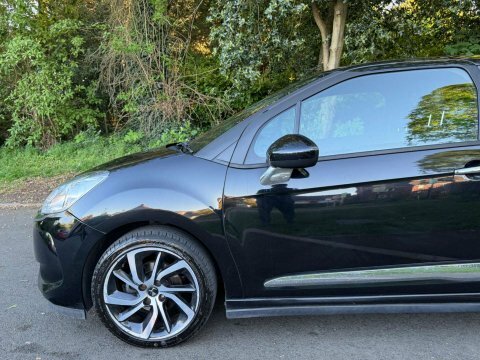 DS DS 3 1.2 Puretech Connected BT67KHY Black #5