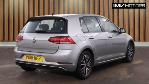 Volkswagen Golf 1.5 Tsi Evo VO18WFZ Silver #4