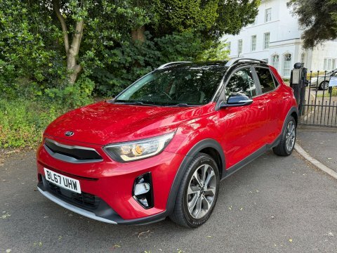 Kia Stonic 1.0 T-gdi First Red