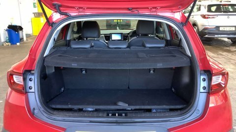 Kia Stonic 1.6L First Edition Red #9