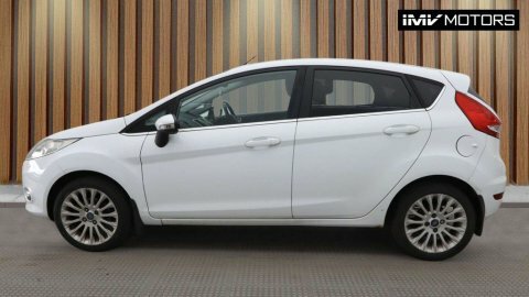 Ford Fiesta 1.4 Titanium Hatchback DE12UWD White #4