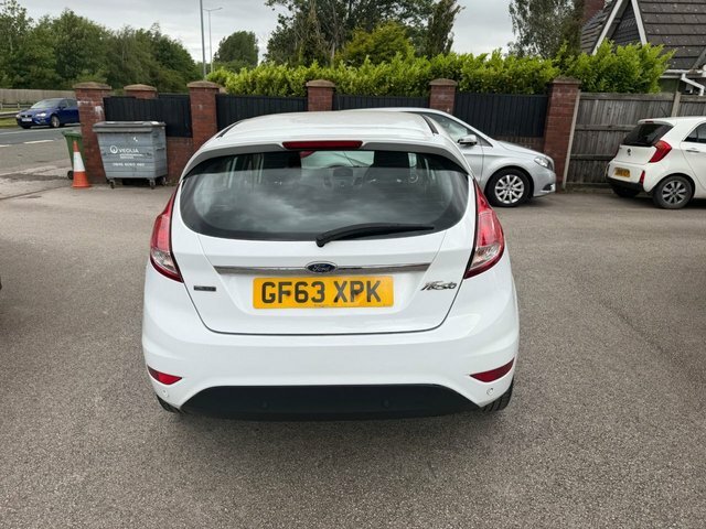 Ford Fiesta 1.6 Tdci Econetic Zetec Hatchback Manua GF63XPK White #3