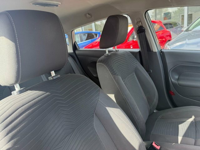 Ford Fiesta 1.25 Zetec Hatchback Euro 6 82 Grey #6