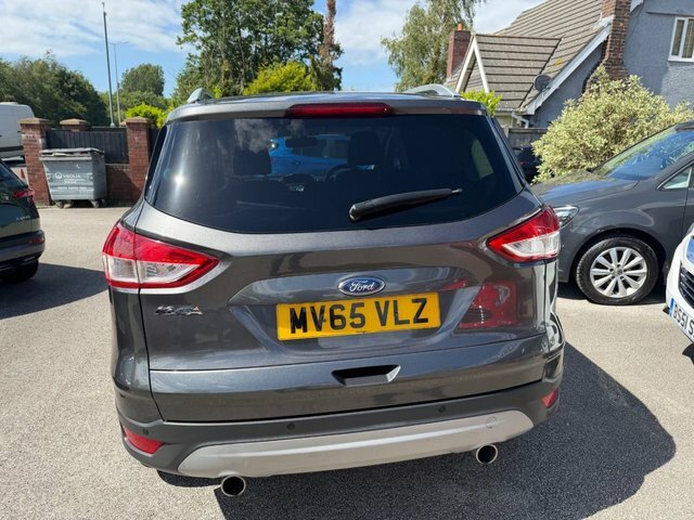 Ford Kuga 2.0 Tdci Titanium Suv 2Wd Euro 6 MV65VLZ Grey #4