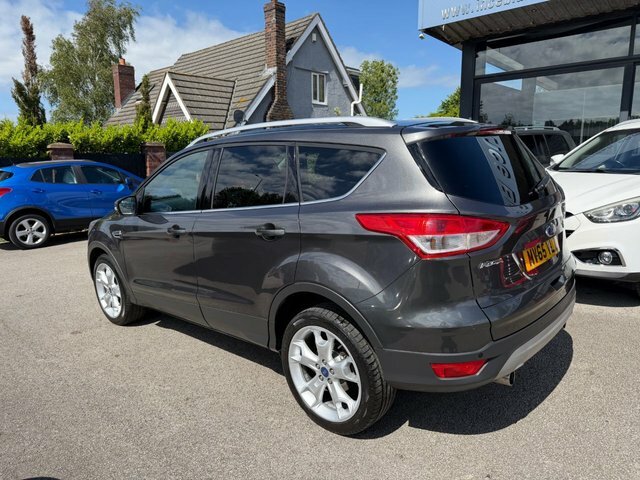 Ford Kuga 2.0 Tdci Titanium Suv 2Wd Euro 6 MV65VLZ Grey #3