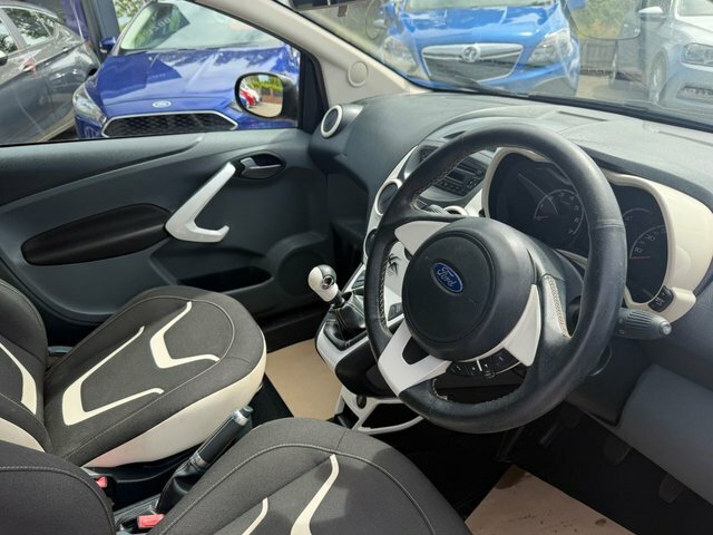 Ford KA 1.2 Zetec Black Edition Hatchback Manua Black #6