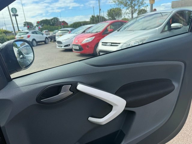 Ford KA Hatchback 1.2 Edge 2015 Blue #9