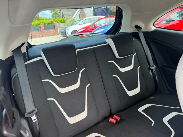 Ford KA Hatchback 1.2 Edge 2015 Blue #10