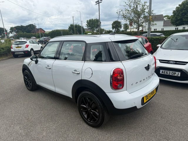 Mini Countryman 1.6 One D Suv Euro 5 S S 90 P White #4