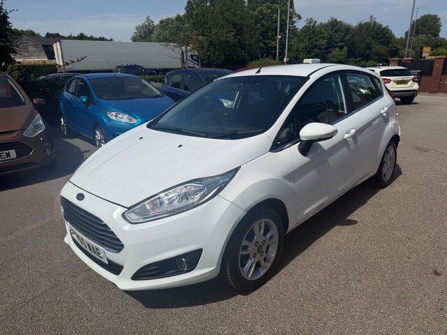 Ford Fiesta 1.5 Tdci Zetec Hatchback Euro 6 FP65WAE White #2