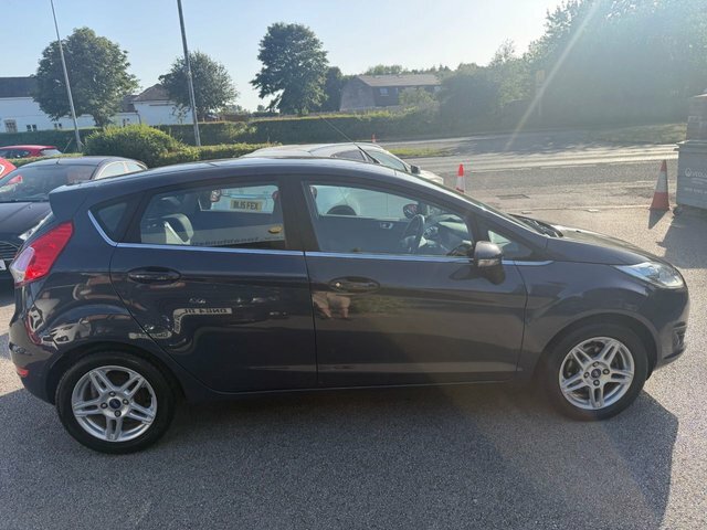 Ford Fiesta 1.25 Zetec Hatchback Euro 5 82 Grey #2