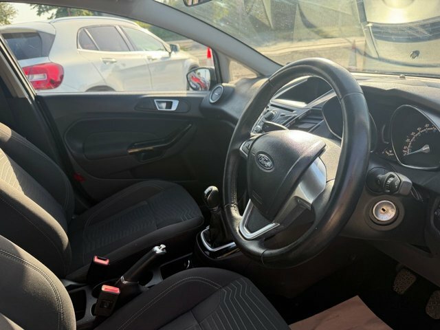 Ford Fiesta 1.25 Zetec Hatchback Euro 5 82 Grey #5