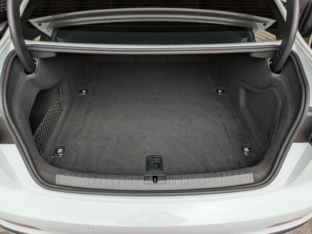 Audi A6 Saloon S Line White #13