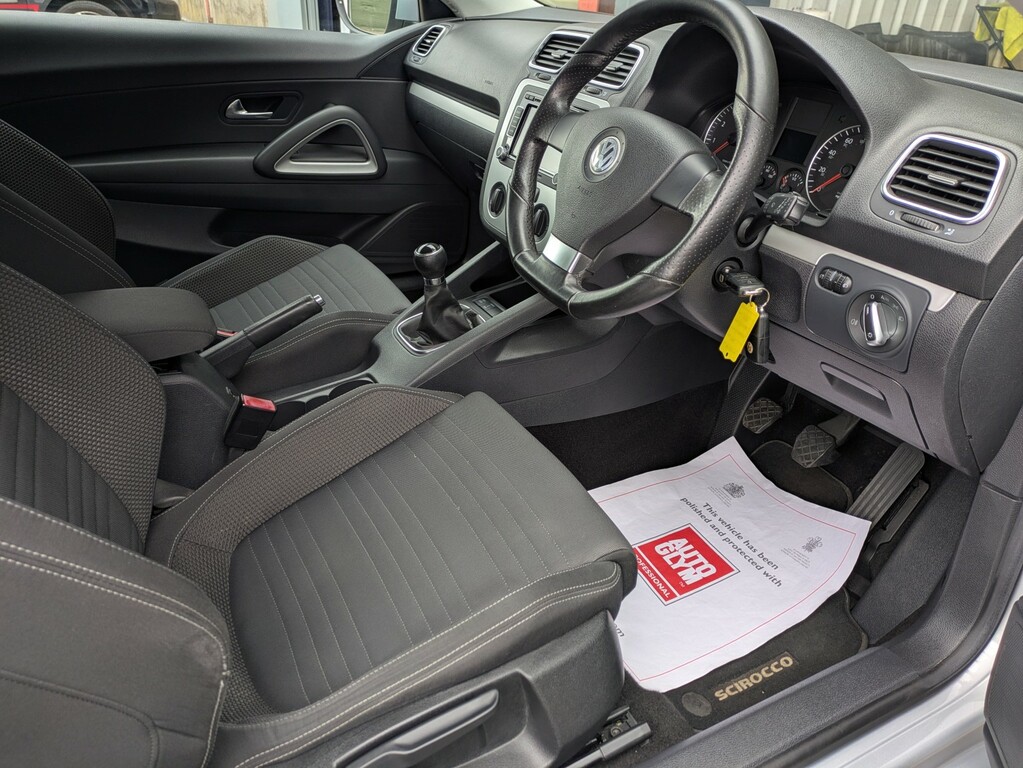 Volkswagen Scirocco 2.0 Tsi Gt Dsg Euro 4 Black #12