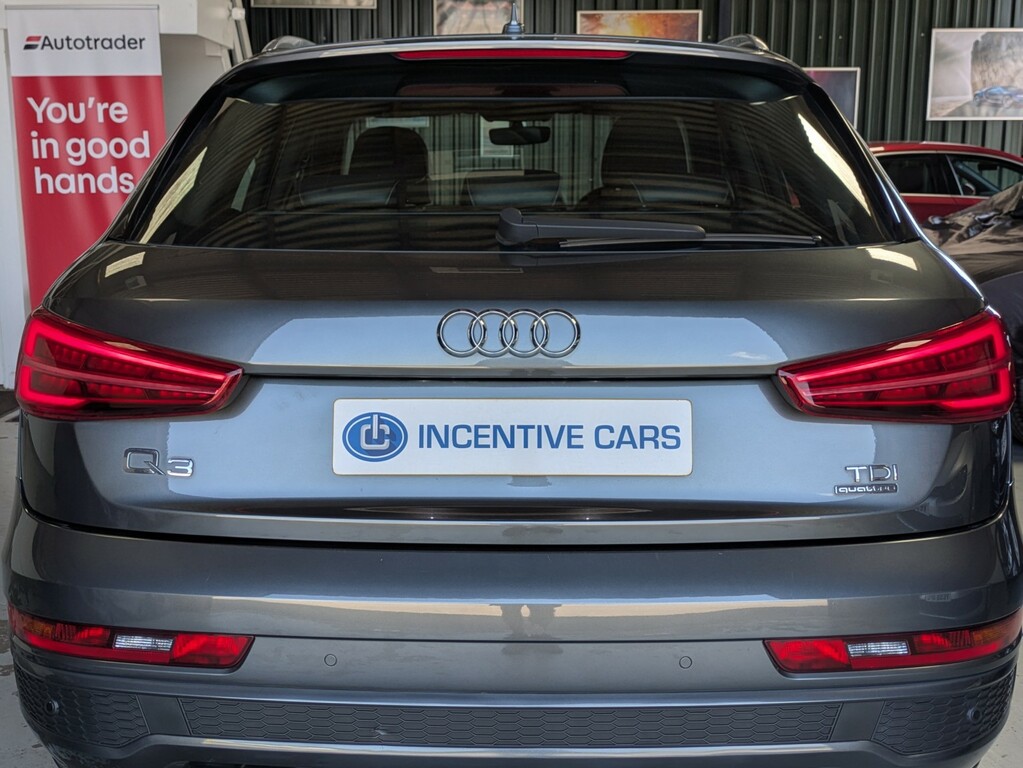 Audi Q3 2.0T Fsi Quattro Black Edition S Tronic Grey #56
