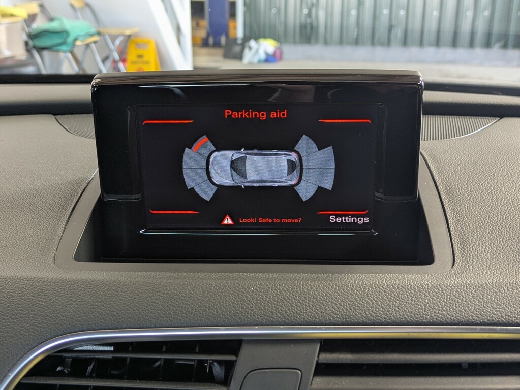 Audi Q3 2.0 Tdi S Line Edition Quattro. Audi Dealer Servic Grey #4