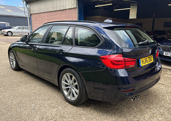 BMW 3 Series Saloon 2.0 Black #5