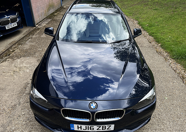BMW 3 Series Saloon 2.0 Black #7