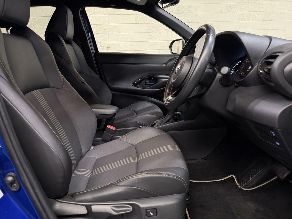 Toyota Yaris Cross 1.5 Vvt-h Dynamic Suv Hybrid E-cvt Awd  Blue #3