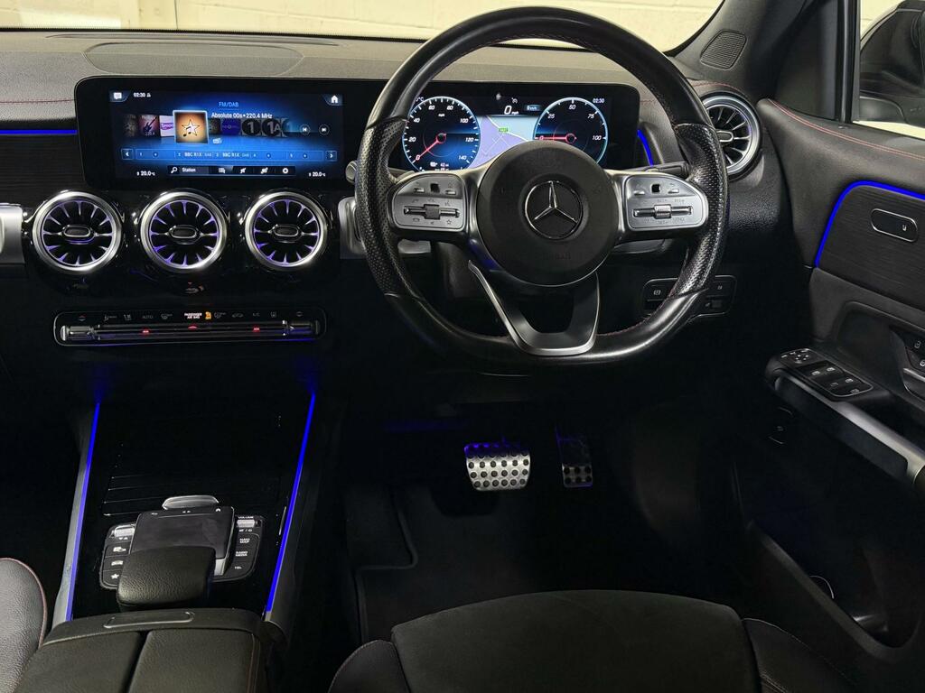 Mercedes-Benz EQB Amg Line Black #4