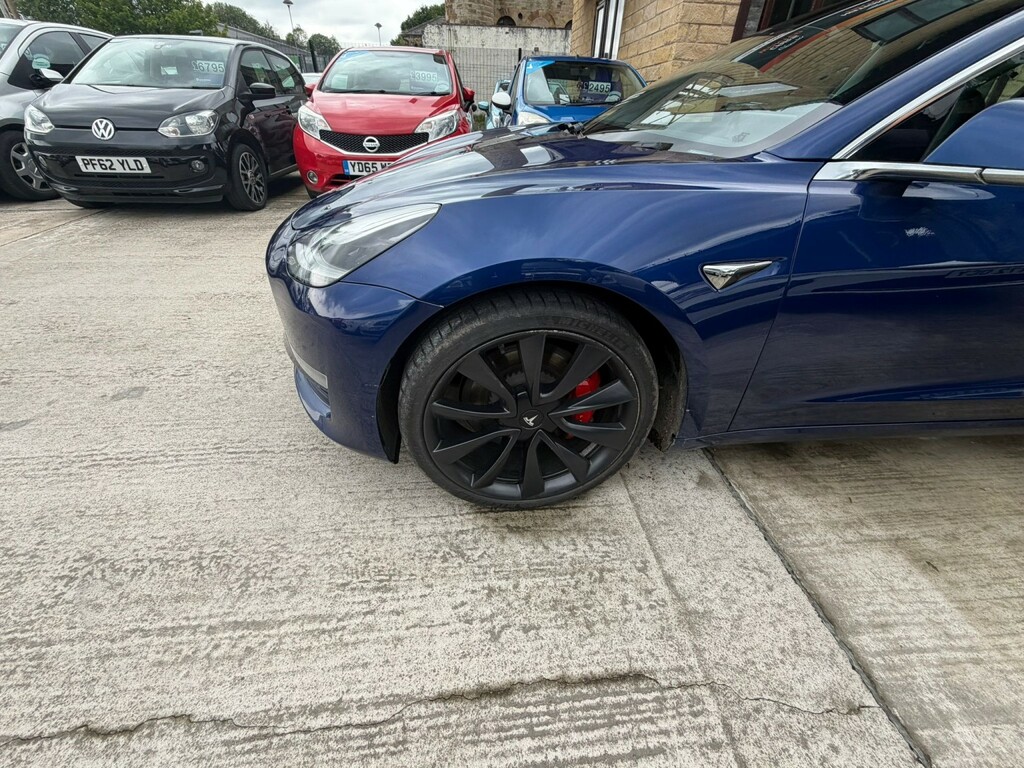 Tesla Model 3 Saloon Dual Motor Performance 2020  #3