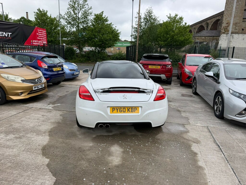 Peugeot RCZ Coupe 1.6 Thp Gt 2010 White #3