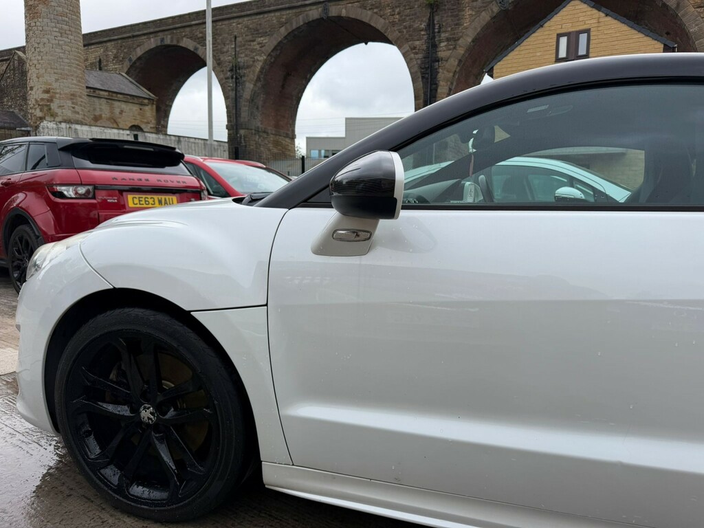 Peugeot RCZ Coupe 1.6 Thp Gt 2010 White #6