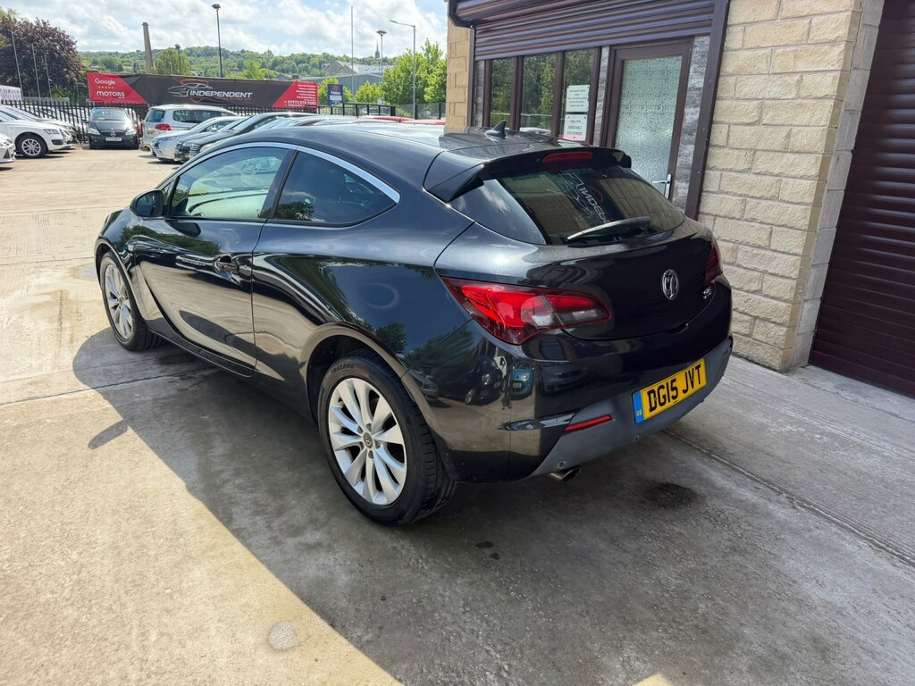 Vauxhall Astra GTC 1.4 T Sri Black #5