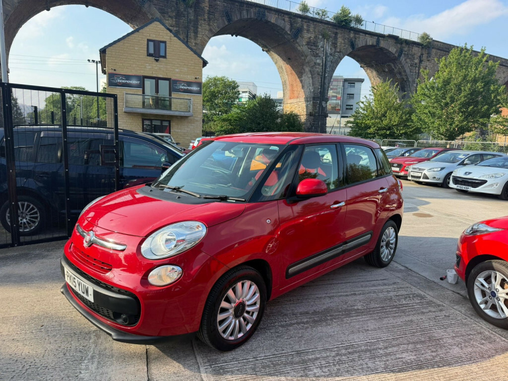 Fiat 500L 1.6L Trekking White #30