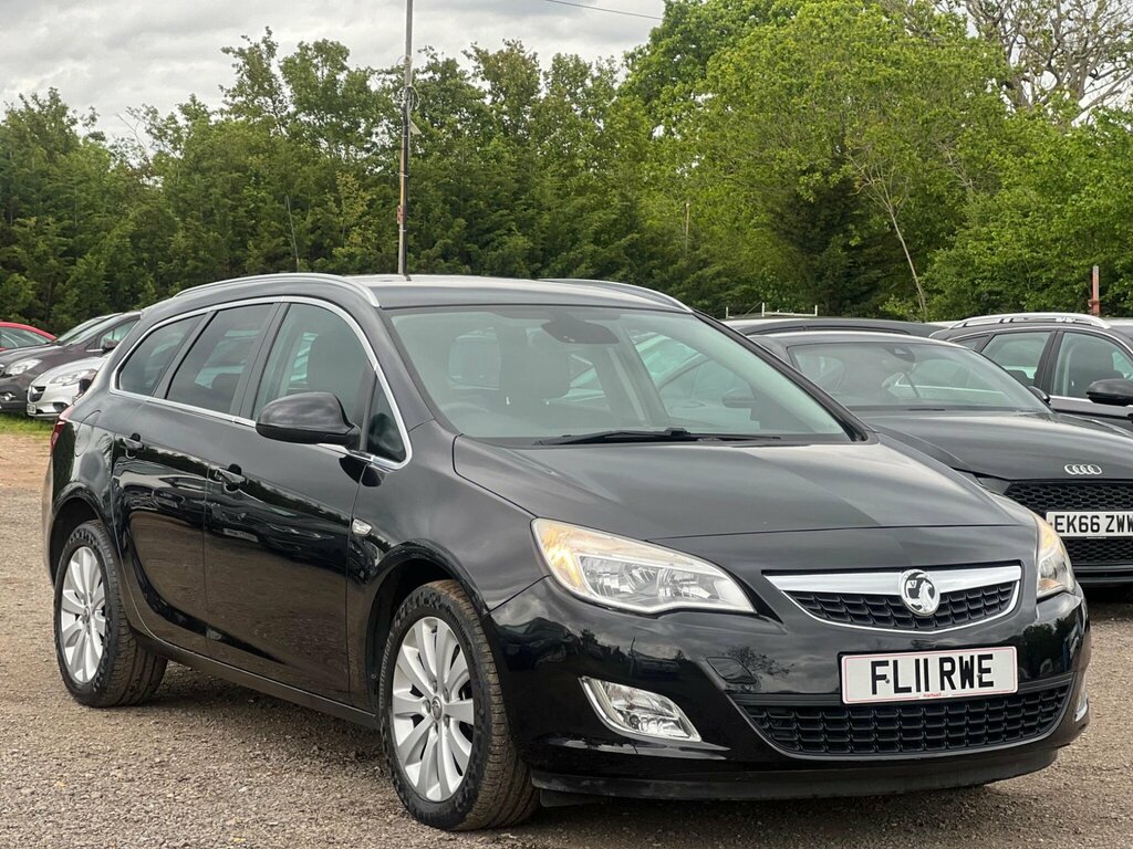 Vauxhall Astra 1.7 Cdti Ecoflex Se Sports Tourer Euro 5 Black #2
