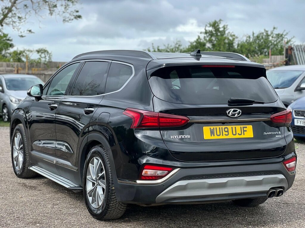 Hyundai Santa Fe 2.2 Crdi Premium 4Wd Euro 6 Ss 7 Seat Black #5