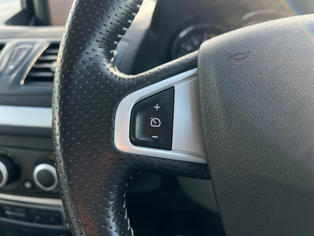 Renault Megane Expression Plus Black #45