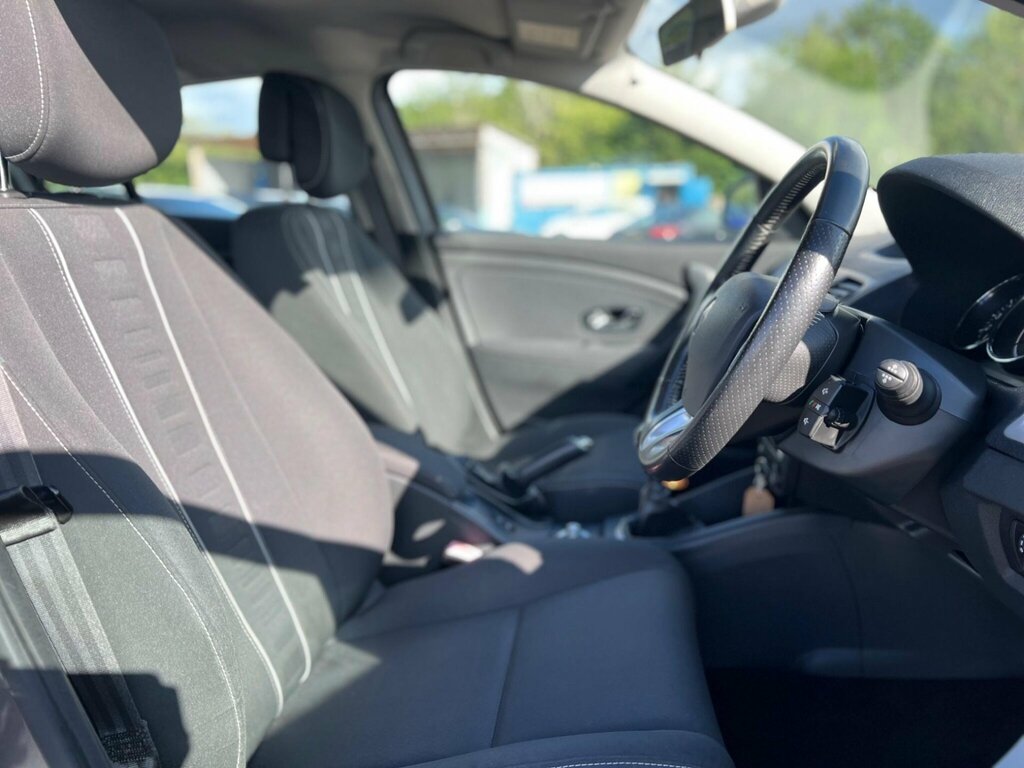 Renault Megane Expression Plus Black #27