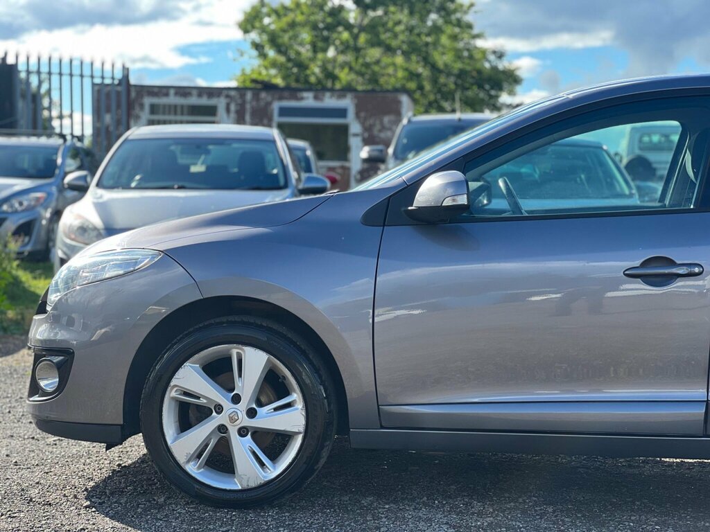 Renault Megane Expression Plus Black #16