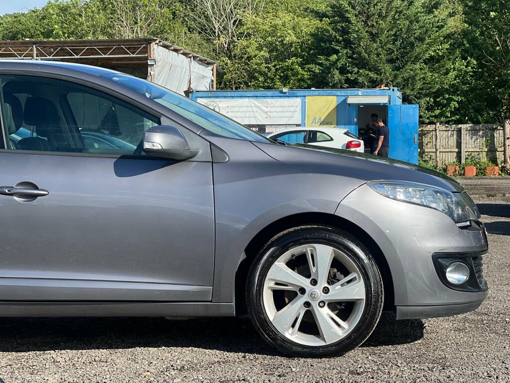 Renault Megane Expression Plus Black #11