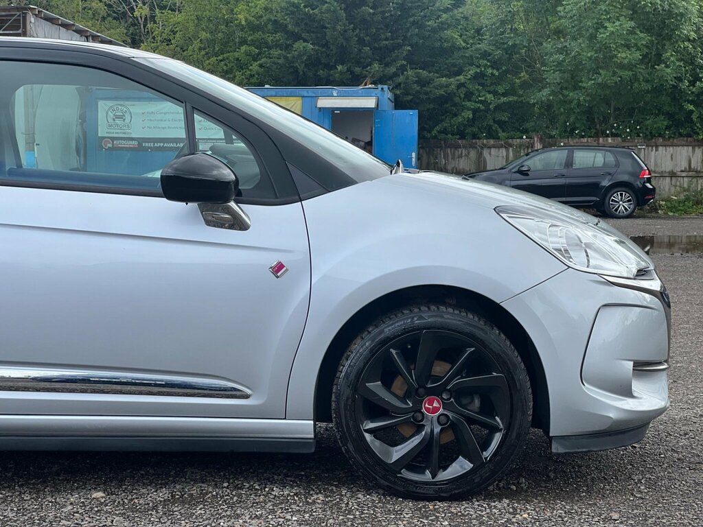 DS DS 3 Puretech Connected Chic White #11