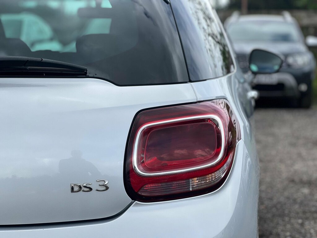 DS DS 3 Puretech Connected Chic White #24