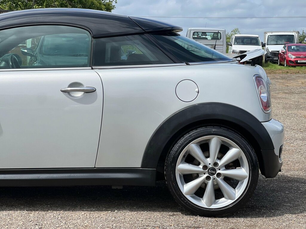 Mini Coupe 1.6 Cooper Orange #17