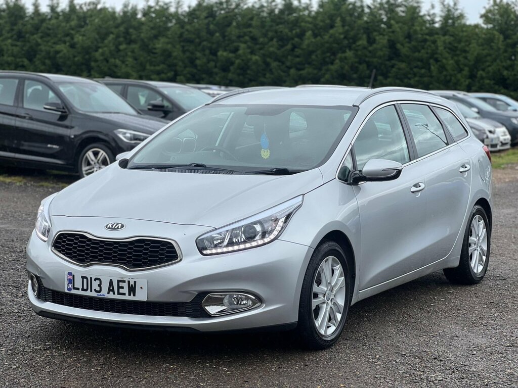 Kia Ceed 1.6 Crdi Ecodynamics 2 Sportswagon Euro 5 Ss Silver #4