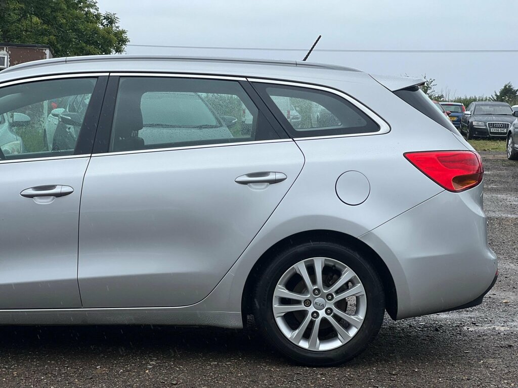 Kia Ceed Estate 1.6 Silver #17