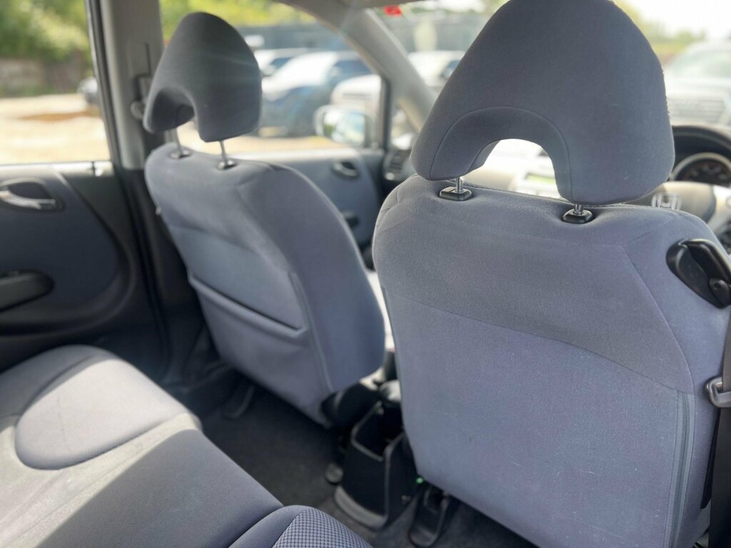 Honda Jazz Dsi Se Silver #31