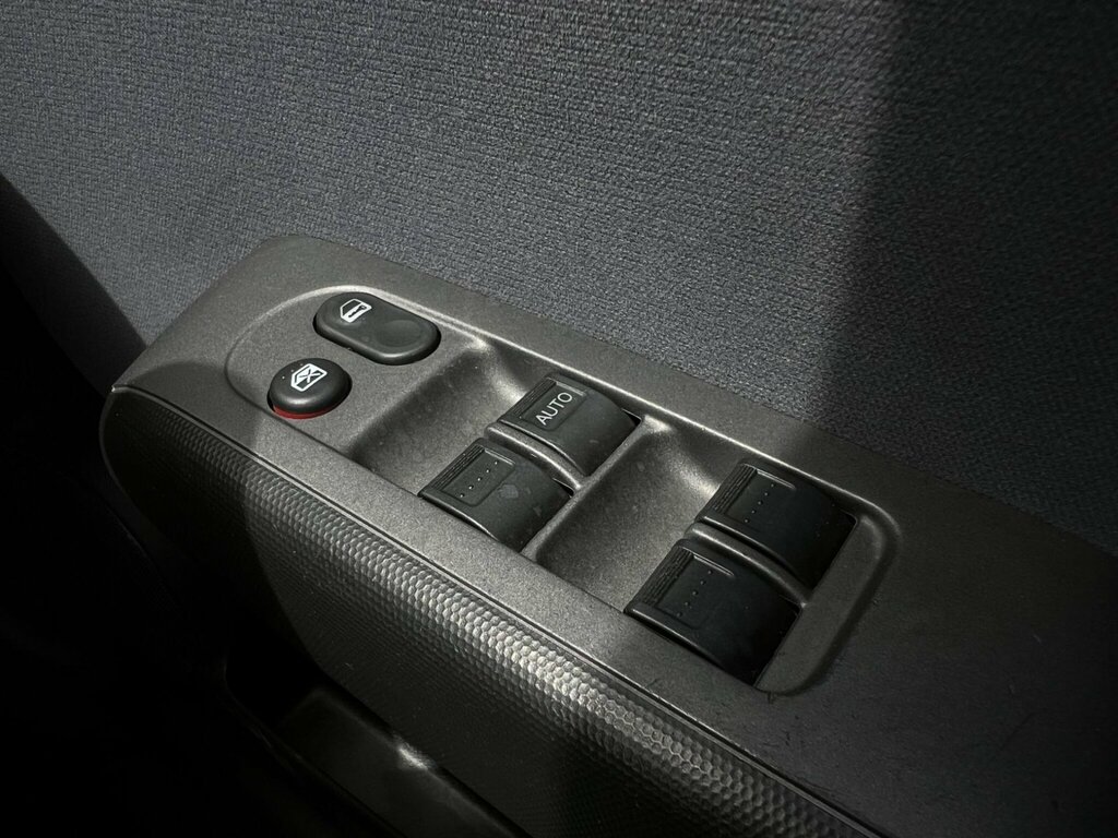 Honda Jazz Dsi Se Silver #52