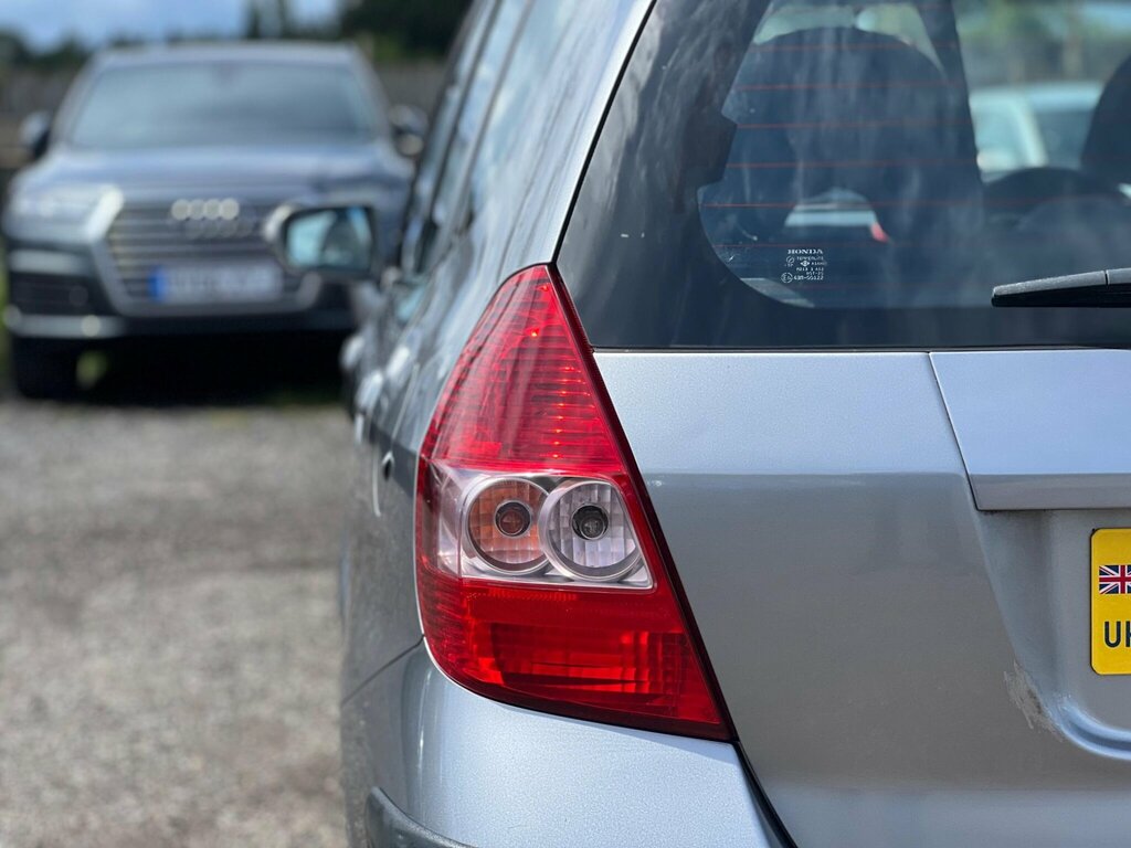 Honda Jazz Dsi Se Silver #22