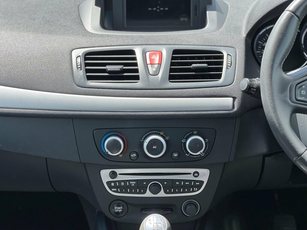 Renault Megane White #23
